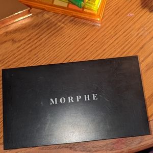 Morphe Blush Palette